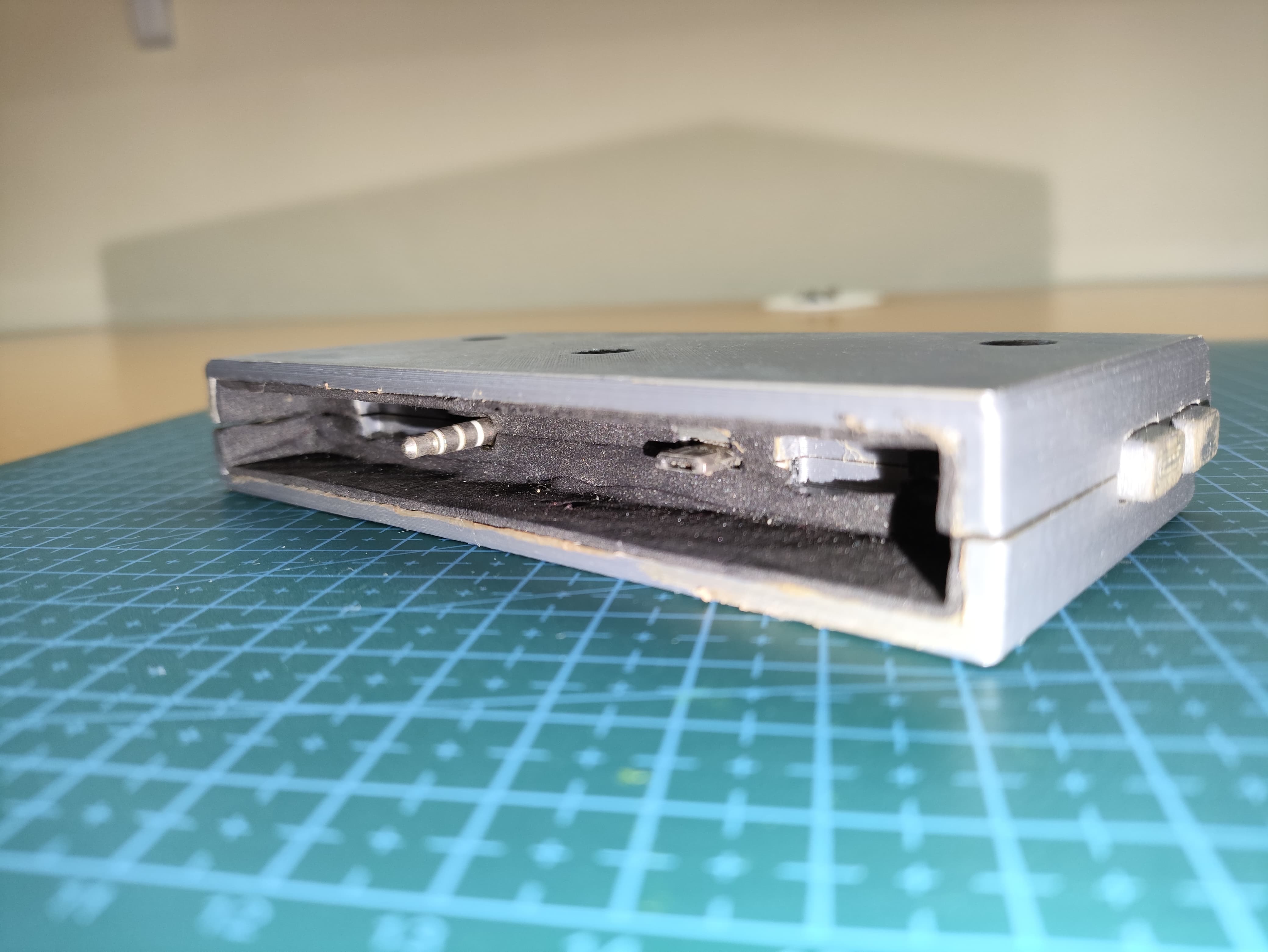 Tablet-Joystick Dock 6